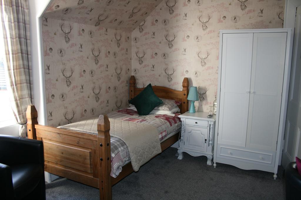 Ardmeanach Bed & Breakfast Inverness Exterior photo