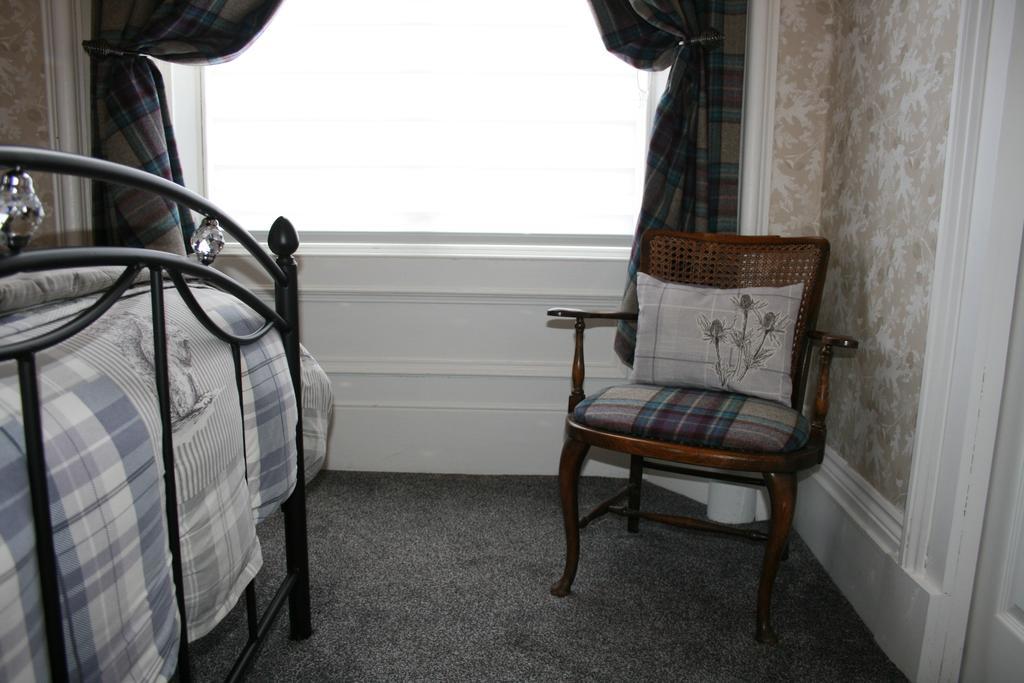 Ardmeanach Bed & Breakfast Inverness Exterior photo